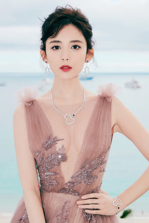 亚洲下一篇150p冰冰